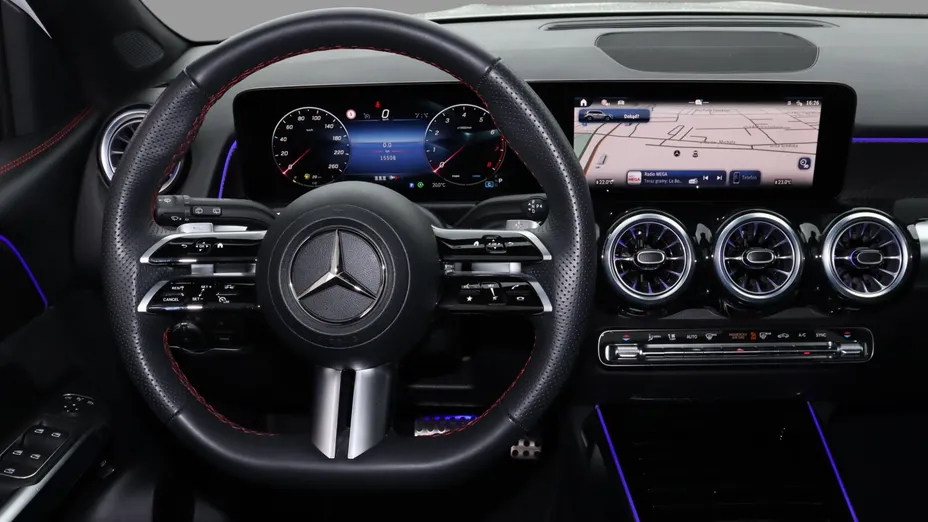 MERCEDES-BENZ GLB GLB 200 mHEV AMG Line 7G-DCT