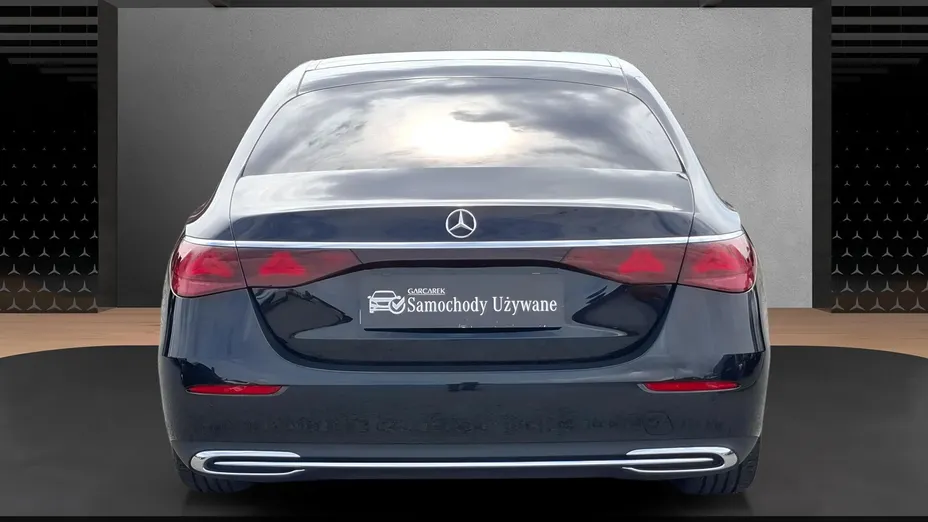 MERCEDES-BENZ E Klasa E 220 d mHEV 4-Matic Exclusive 9G-Tronic