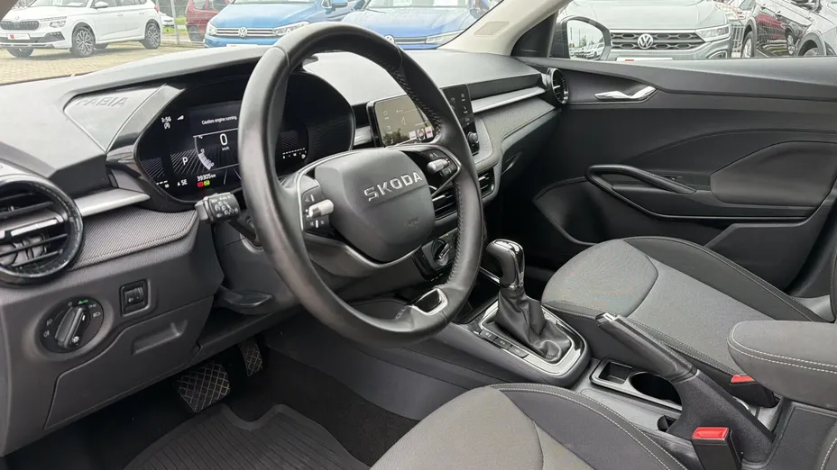 SKODA Fabia Fabia 1.0 TSI Selection DSG