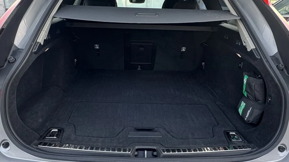 VOLVO V90 V90 T6 AWD Plug-In Hybrid Plus Dark aut