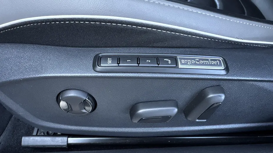 VOLKSWAGEN Arteon Arteon 2.0 TSI Elegance DSG