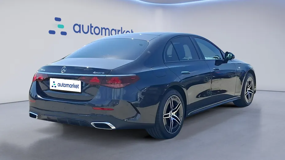 MERCEDES-BENZ E Klasa E 300 de PHEV 4-Matic AMG 9G-Tronic
