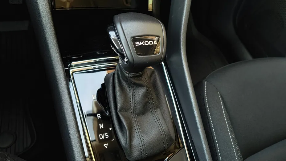 SKODA Karoq Karoq 1.5 TSI ACT Selection DSG