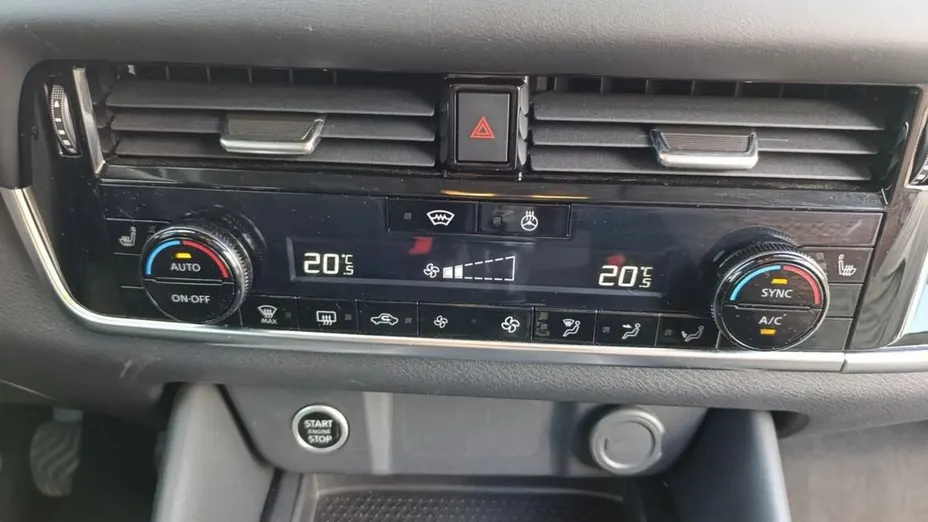 NISSAN Qashqai Qashqai 1.3 DIG-T mHEV N-Connecta