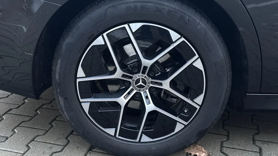 MERCEDES-BENZ E Klasa E 200 d mHEV Avantgarde 9G-Tronic