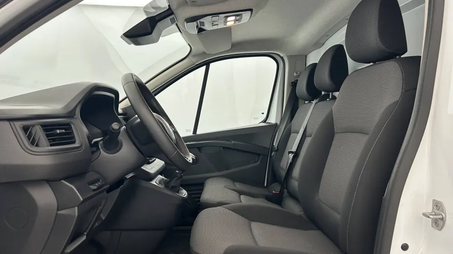 RENAULT Trafic -