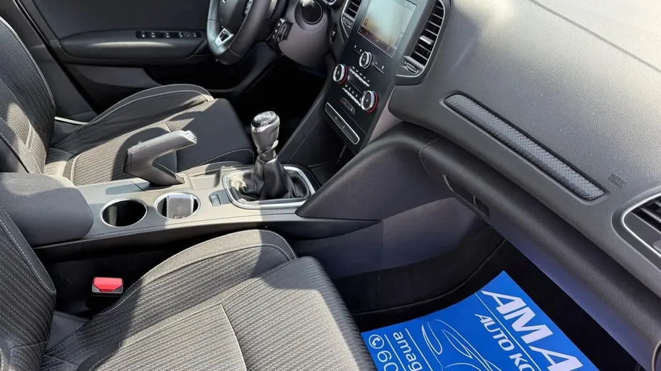 RENAULT Megane -