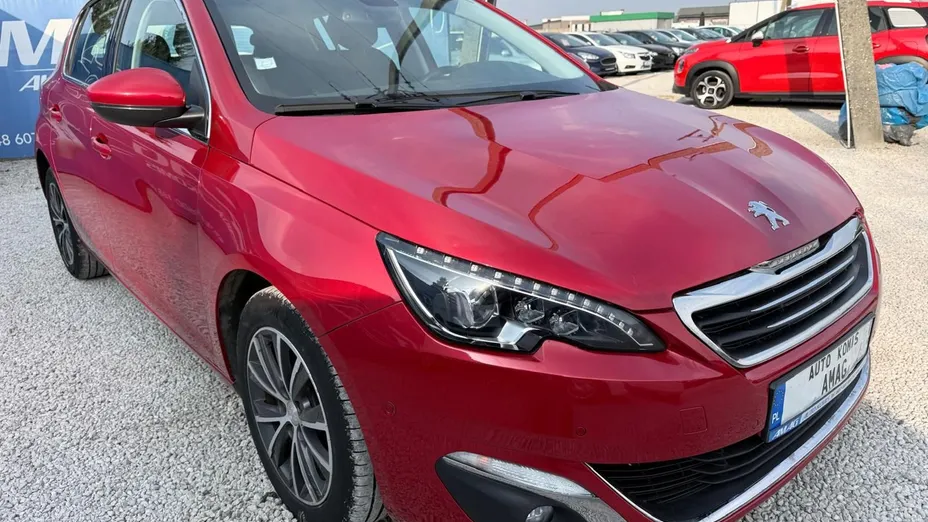 PEUGEOT 308 -