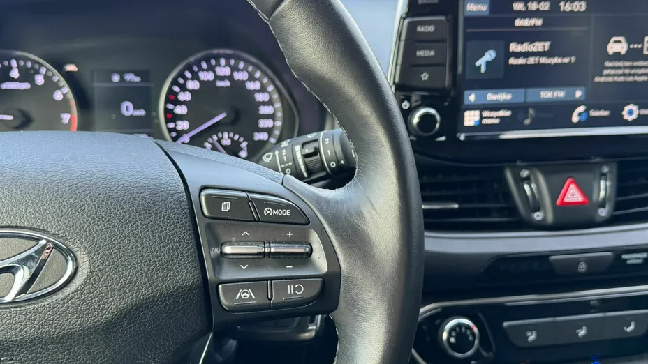 HYUNDAI i30 i30 1.5 T-GDI 48V Modern