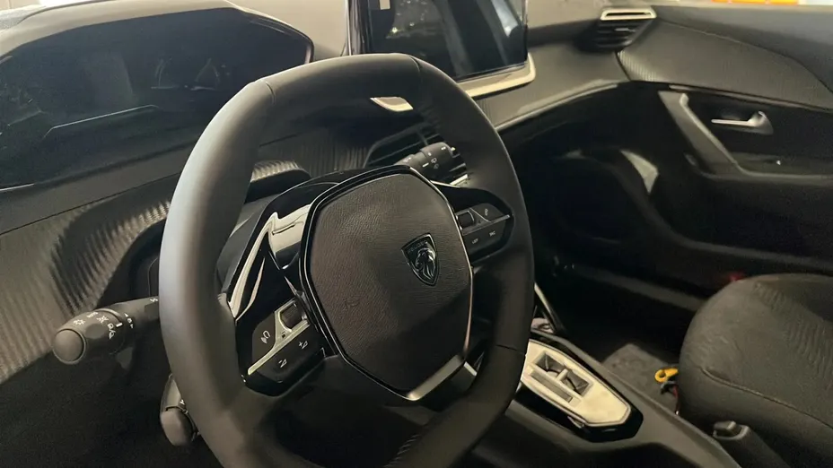 PEUGEOT 2008 2008 PureTech mHEV Business e-DCS6 Nowy