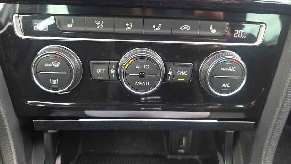 VOLKSWAGEN Golf Golf VII 1.6 TDI BMT Highline