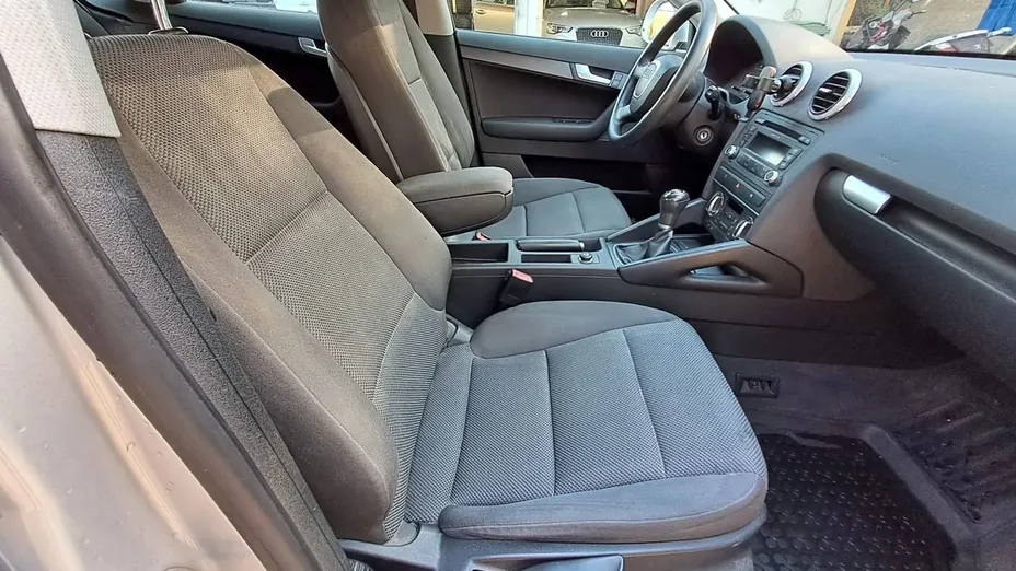 AUDI A3 Sportback -