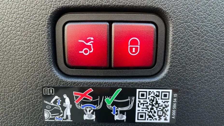 MERCEDES-BENZ CLE CLE 300 mHEV 4-Matic AMG Line Nowy