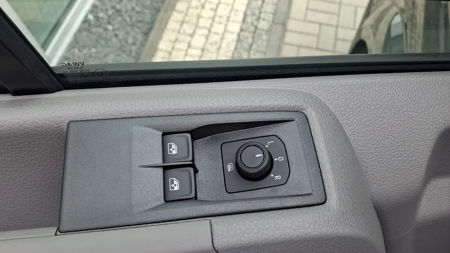 VOLKSWAGEN Crafter Crafter 35 BiTDI (16,4m3) aut Nowy