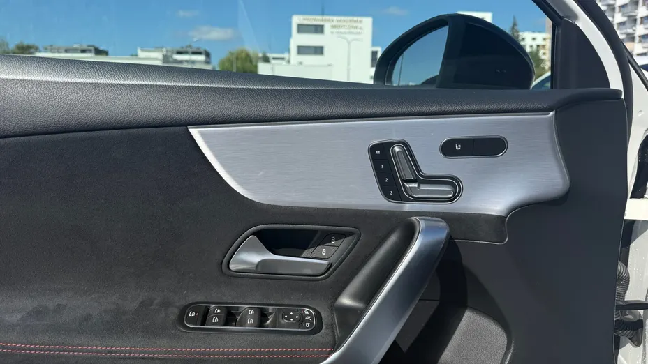 MERCEDES-BENZ A Klasa A 35 AMG 4-Matic 7G-DCT