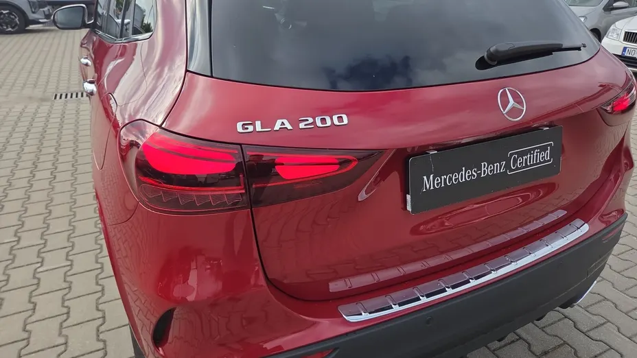 MERCEDES-BENZ GLA GLA 200 mHEV AMG Line 7G-DCT