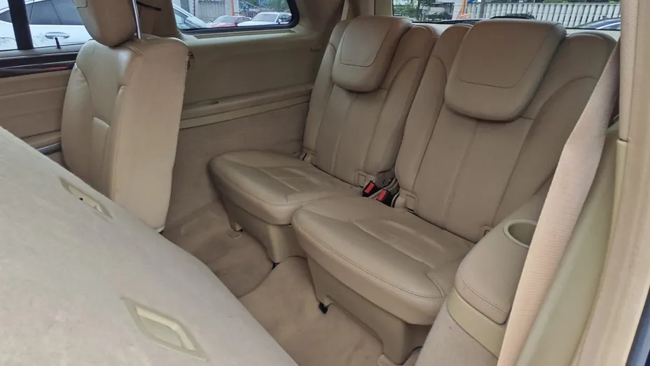 MERCEDES-BENZ GL -
