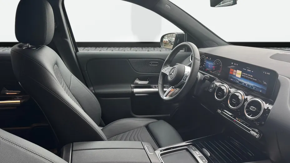 MERCEDES-BENZ GLA GLA 200 mHEV Progressive 7G-DCT