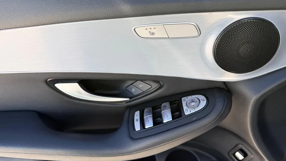 MERCEDES-BENZ GLC -