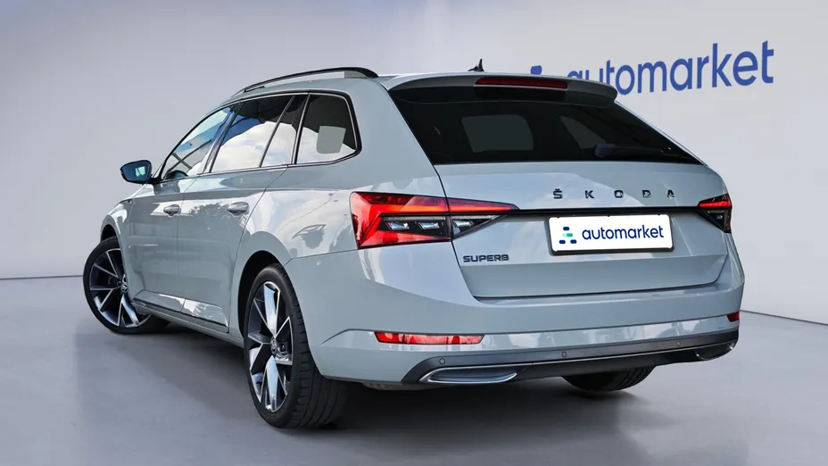 SKODA Superb Superb 2.0 TDI SCR Sportline DSG