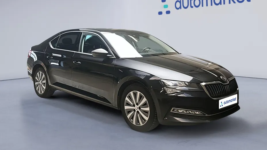 SKODA Superb Superb 2.0 TDI SCR Style DSG