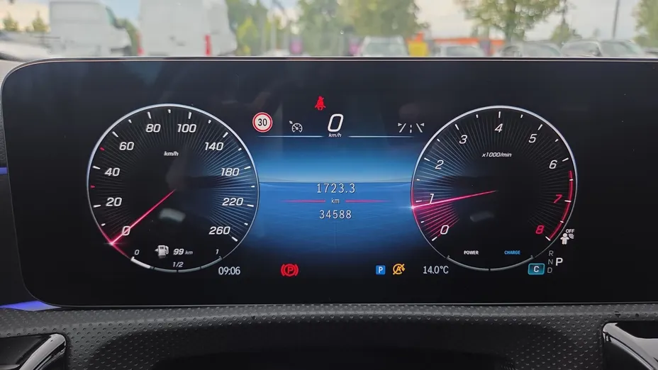 MERCEDES-BENZ A Klasa A 200 AMG Line 7G-DCT
