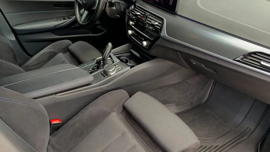 BMW Seria 5 530i xDrive mHEV M Sport sport-aut