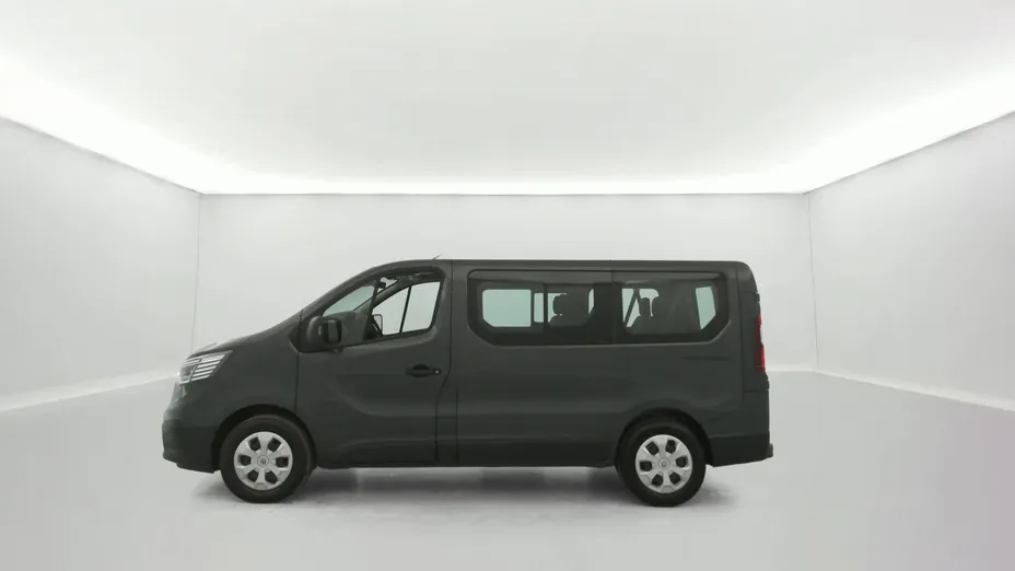 RENAULT Trafic -