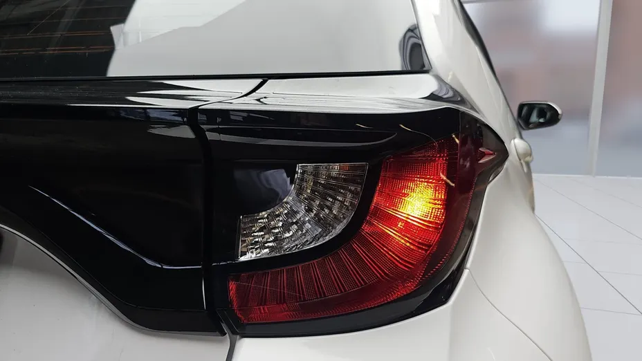 TOYOTA Yaris Yaris 1.5 Comfort