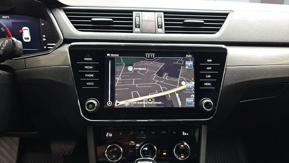 SKODA Superb Superb 1.4 TSI Plug-In Hybrid Style DSG