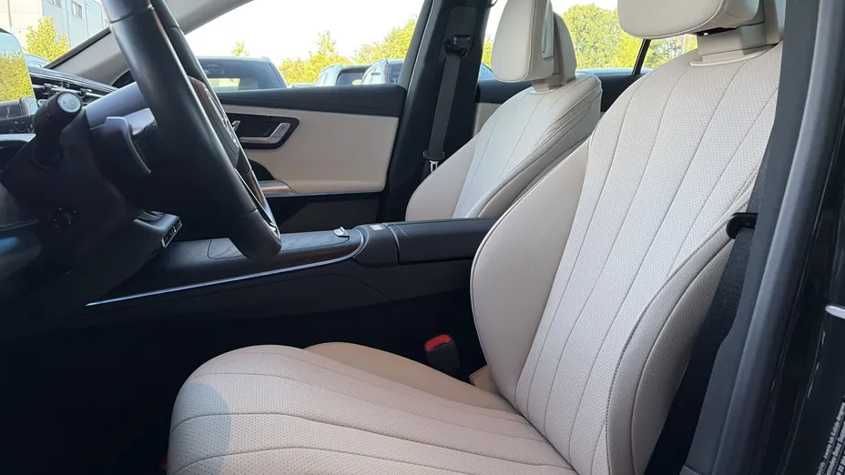MERCEDES-BENZ E Klasa E 220 d mHEV 4-Matic Avantgarde 9G-Tronic