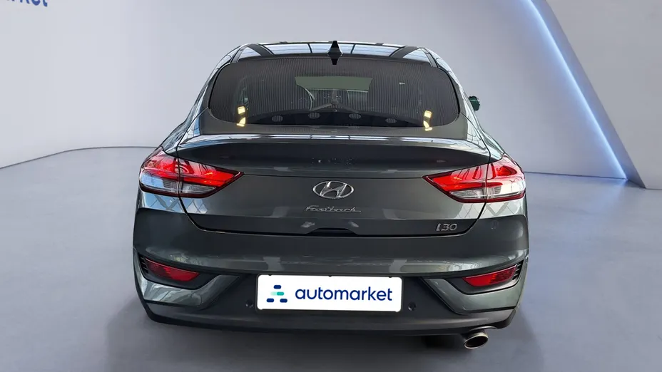 HYUNDAI i30 i30 Fastback 1.5 T-GDI 48V Smart DCT