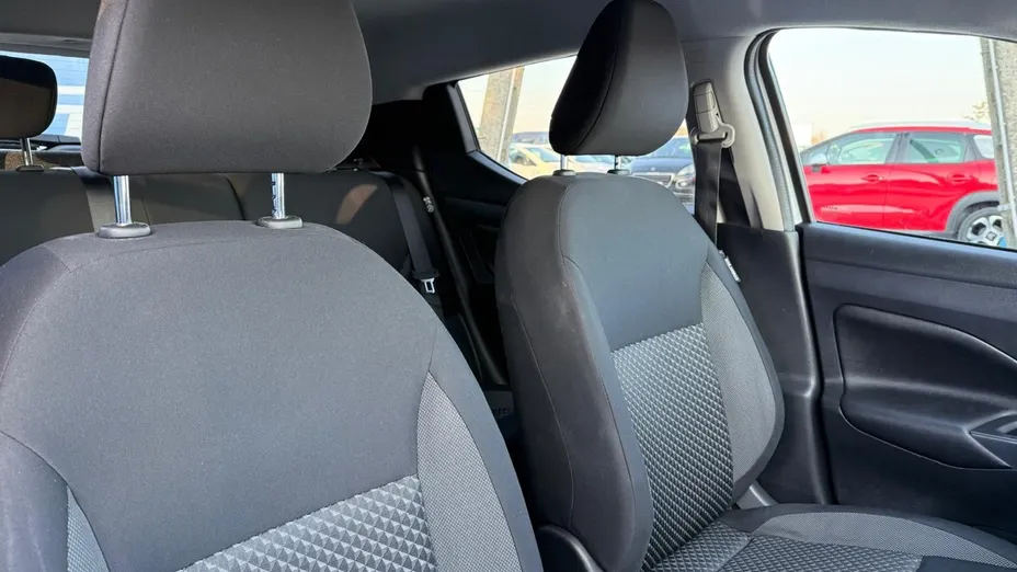NISSAN Micra -