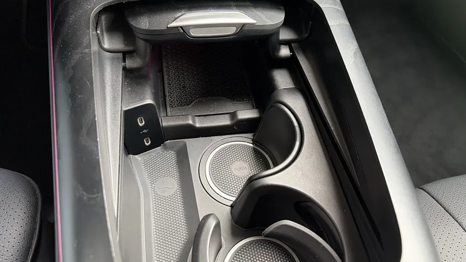 MERCEDES-BENZ E Klasa E 200 d mHEV Avantgarde 9G-Tronic