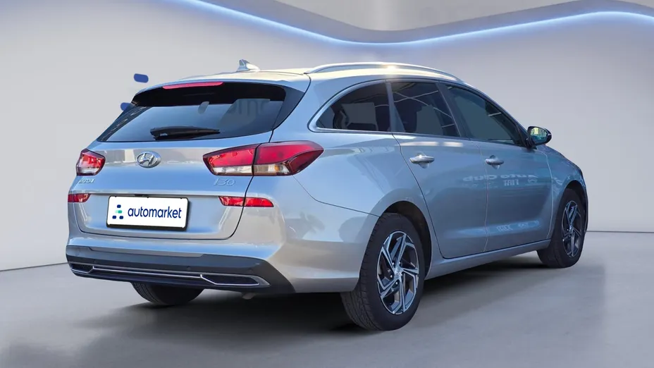 HYUNDAI i30 i30 1.0 T-GDI Smart