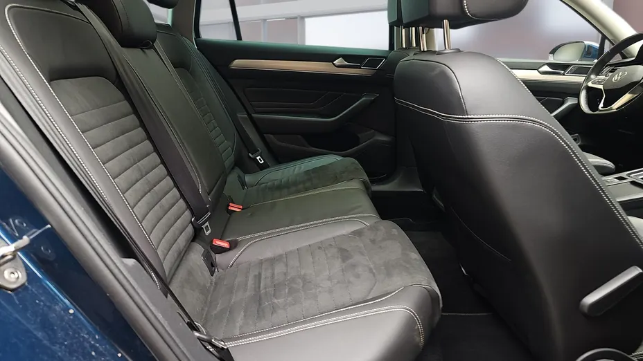 VOLKSWAGEN Passat Passat 2.0 TDI Elegance DSG