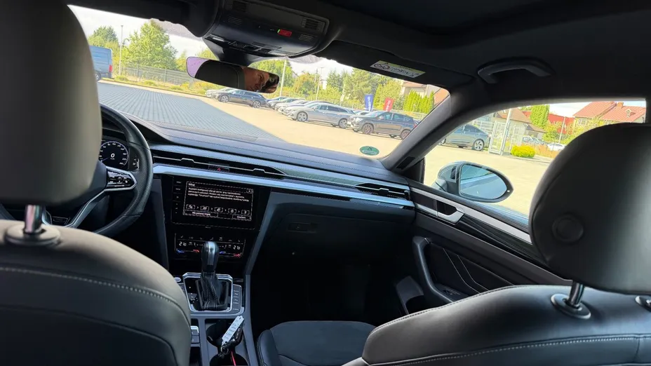 VOLKSWAGEN Arteon -