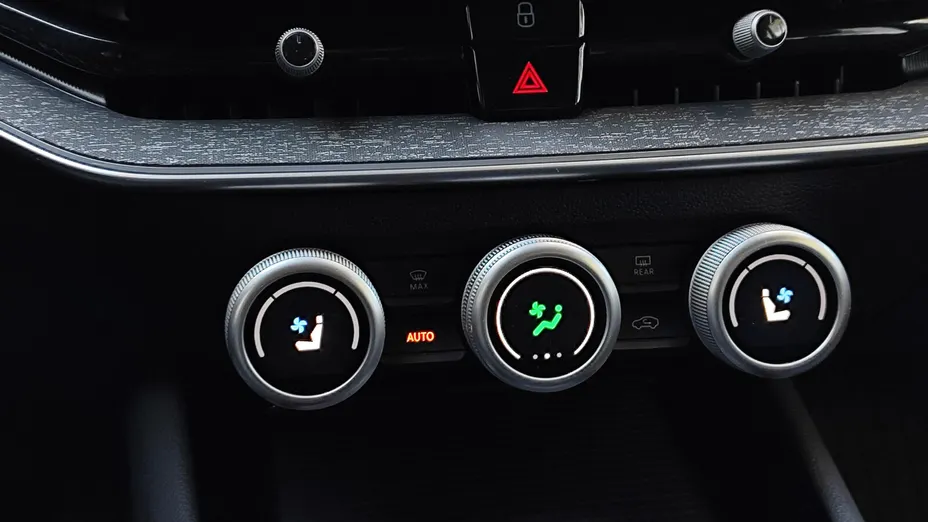 SKODA Superb Superb 1.5 TSI mHEV Selection DSG