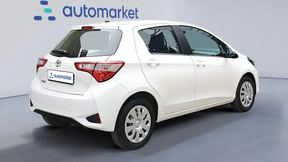 TOYOTA Yaris Yaris 1.5 Active