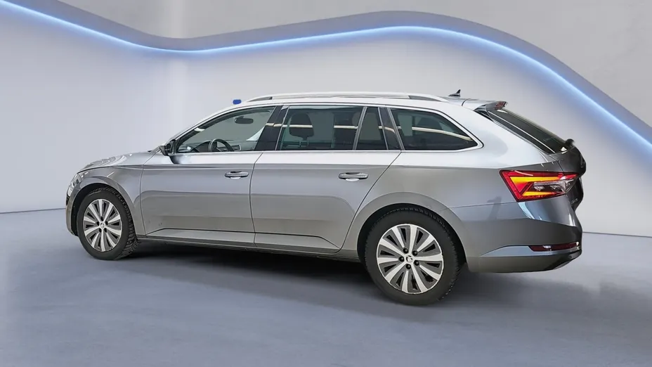 SKODA Superb Superb 2.0 TDI SCR Style DSG