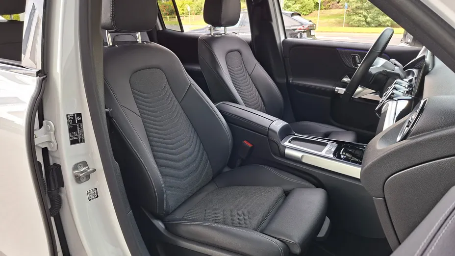 MERCEDES-BENZ GLB GLB 180 mHEV Progressive 7G-DCT