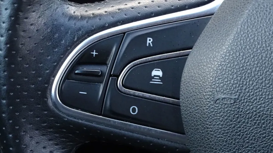 RENAULT Talisman -