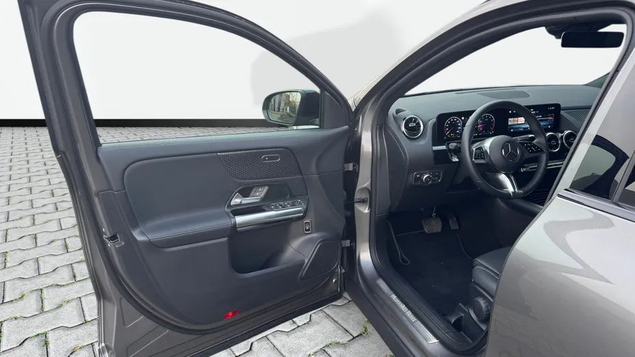 MERCEDES-BENZ GLA GLA 200 mHEV Progressive 7G-DCT