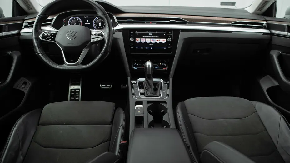 VOLKSWAGEN Arteon Arteon 2.0 TSI Elegance DSG