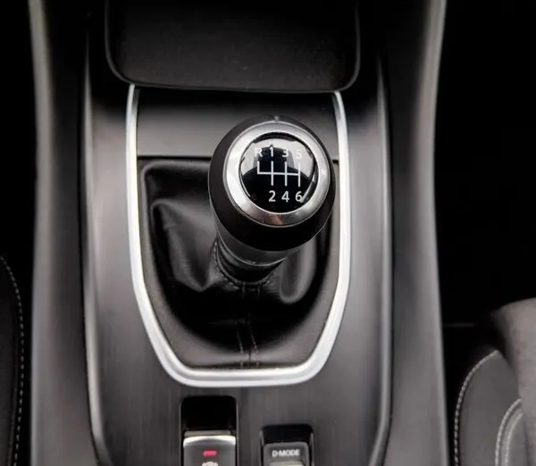 NISSAN Qashqai Qashqai 1.3 DIG-T mHEV N-Connecta