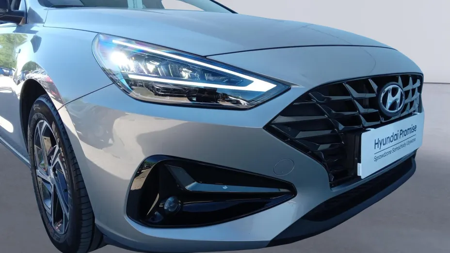 HYUNDAI i30 i30 1.5 T-GDI 48V Smart
