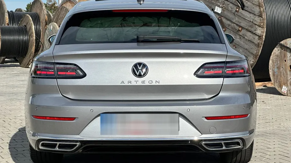 VOLKSWAGEN Arteon Arteon 2.0 TSI R-Line DSG