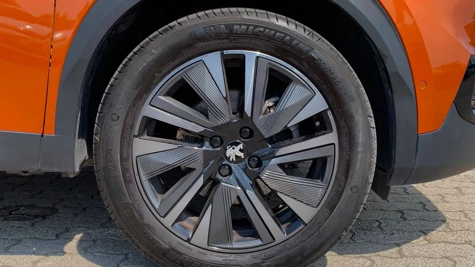 PEUGEOT 2008 2008 1.2 PureTech Allure Pack S&S EAT8