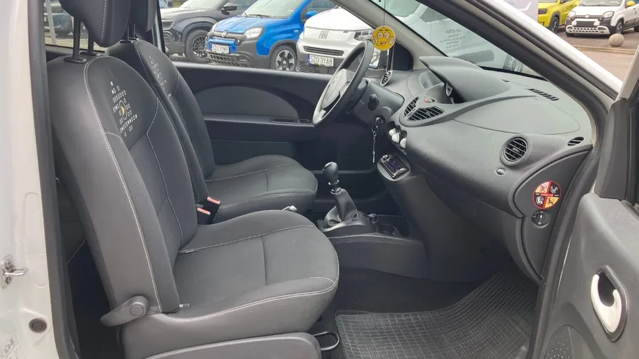 RENAULT Twingo Twingo 1.2 16V Miss Sixty