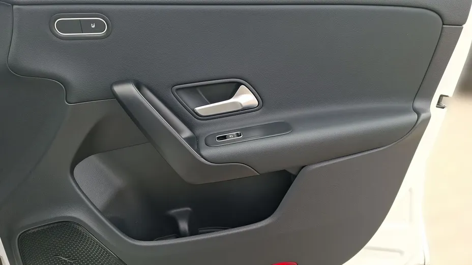 MERCEDES-BENZ CLA CLA 200 mHEV 7G-DCT